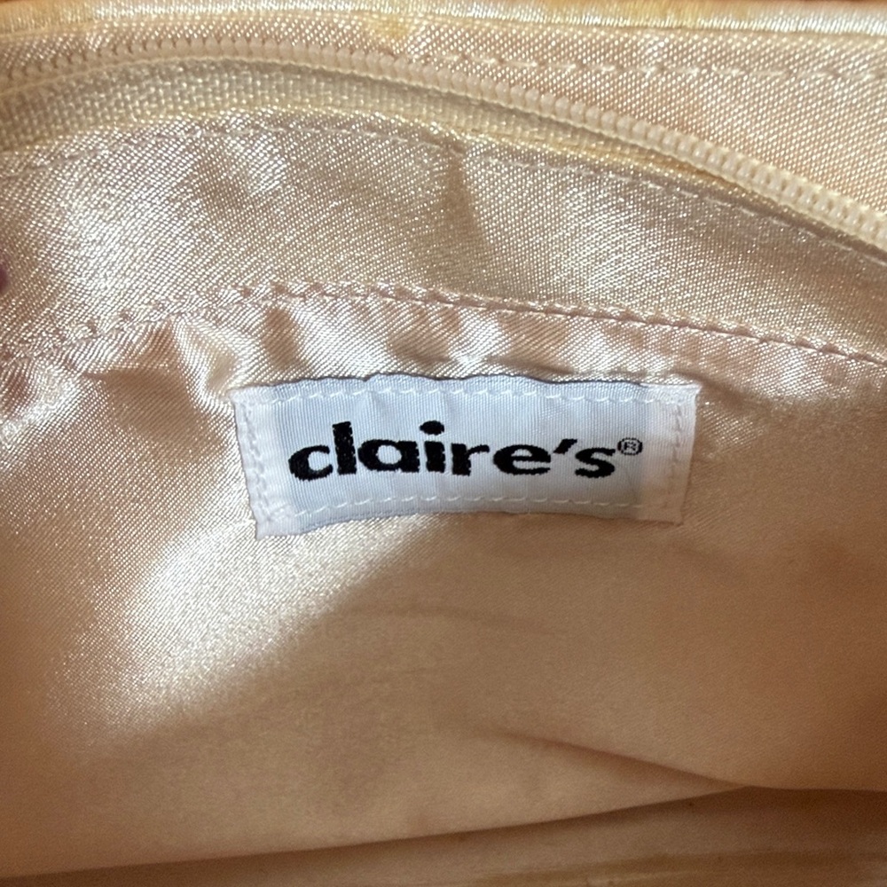 Vintage Claire’s Pearl Purse - Picture 4 of 14